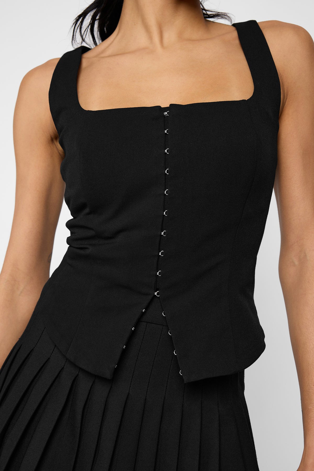 Alyssa Hook & Eye Top