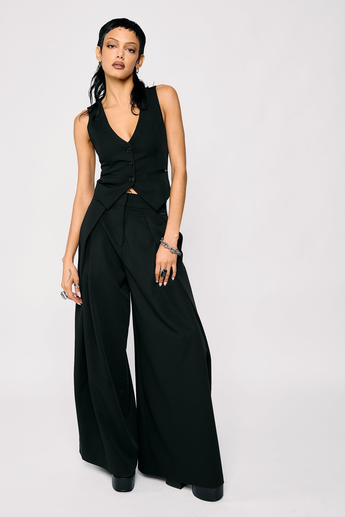 Dia Lace-Up Waistcoat