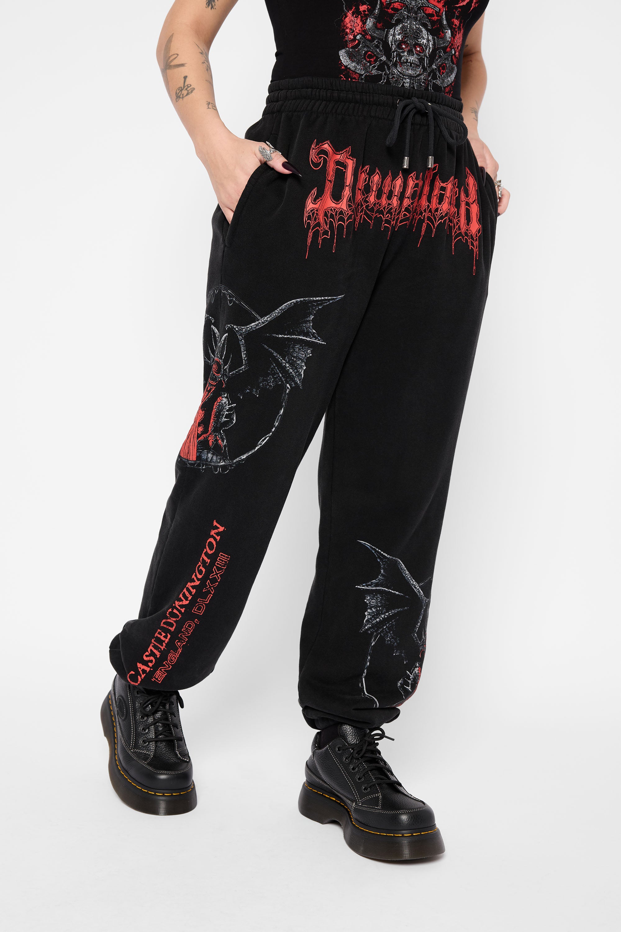 MW DLXXIII Gatekeeper Sweatpants