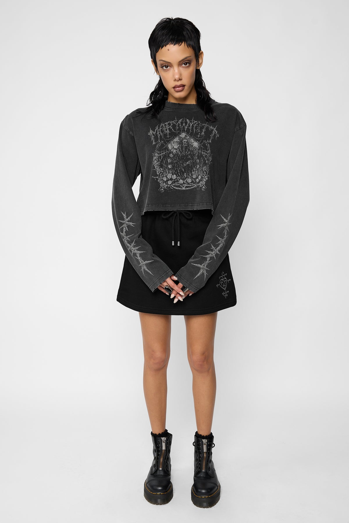 Kane Cropped Long Sleeve Tee