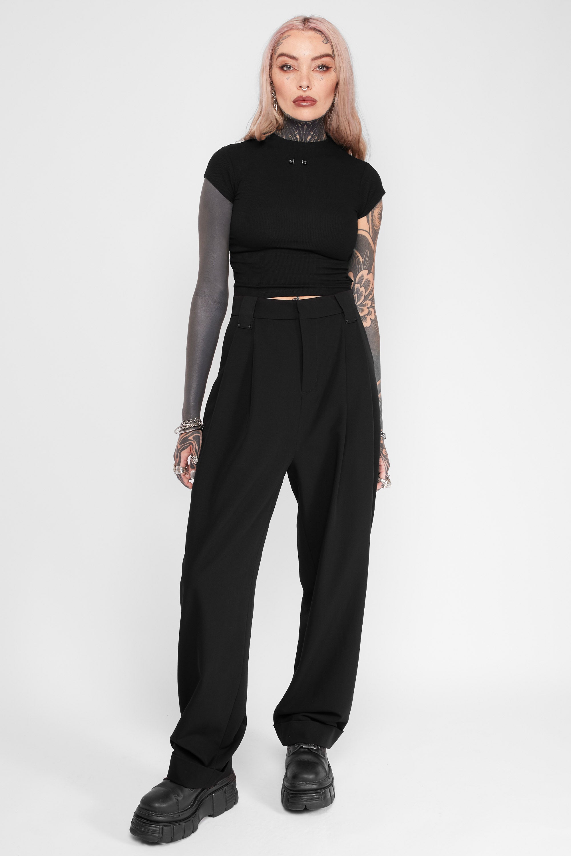 Riley Relaxed Pleated Trouser
