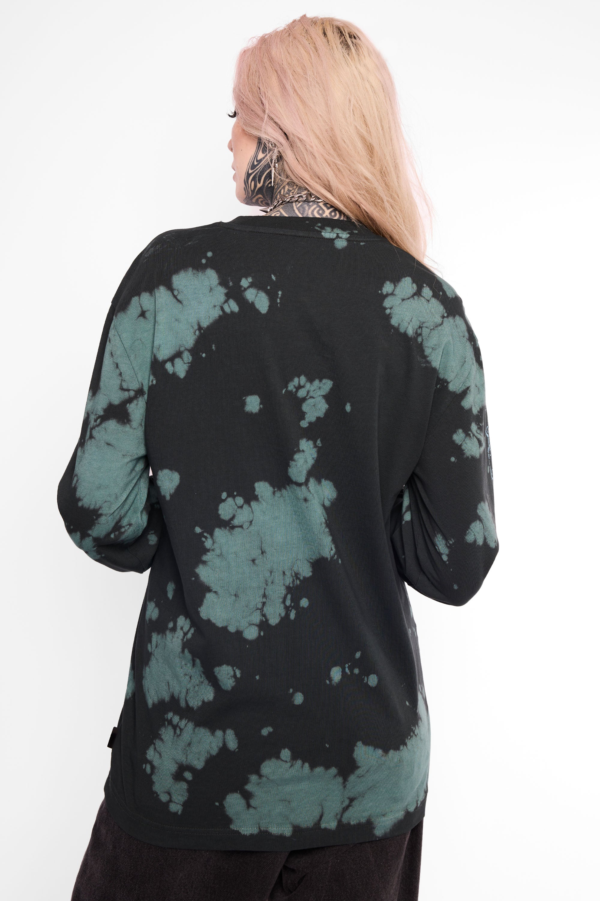 MW DLXXII Hellhound Long Sleeve Tie-Dye Tee
