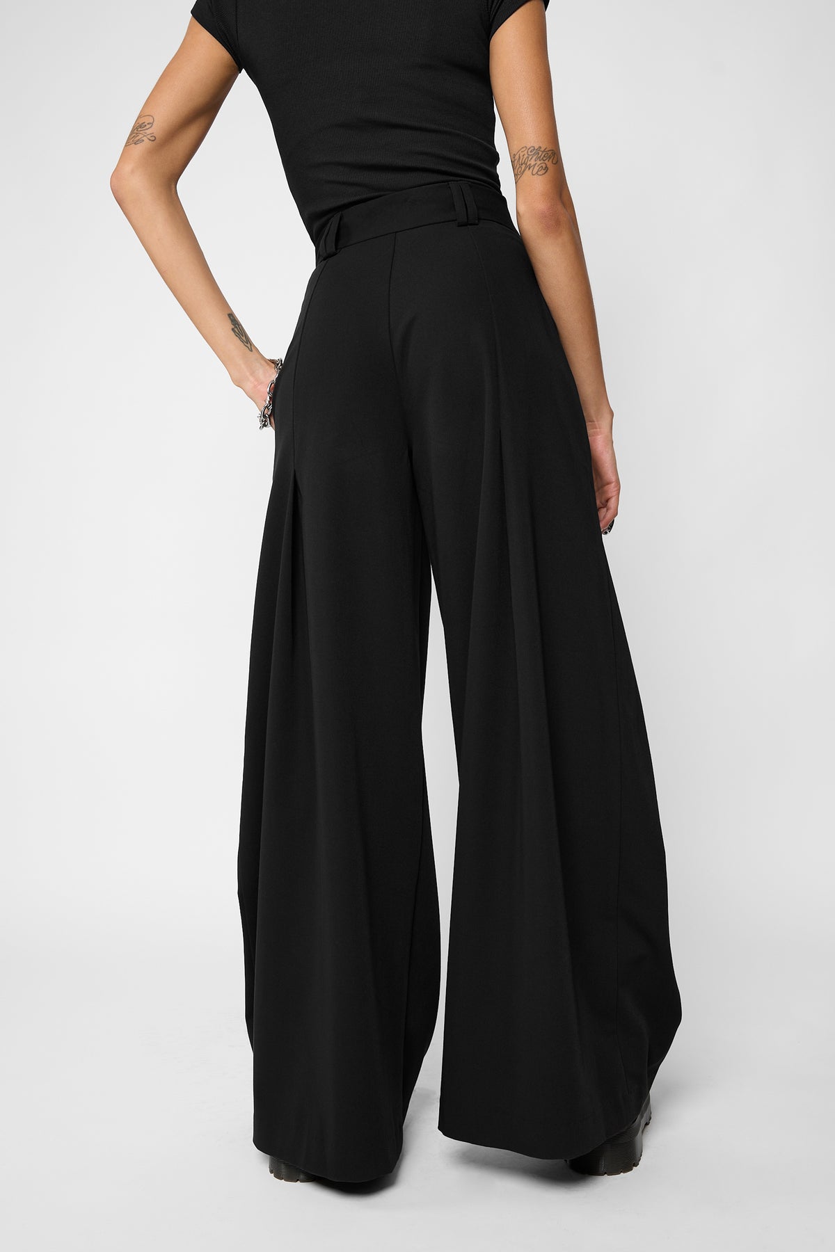 Caden Pleated Wide Leg Trousers