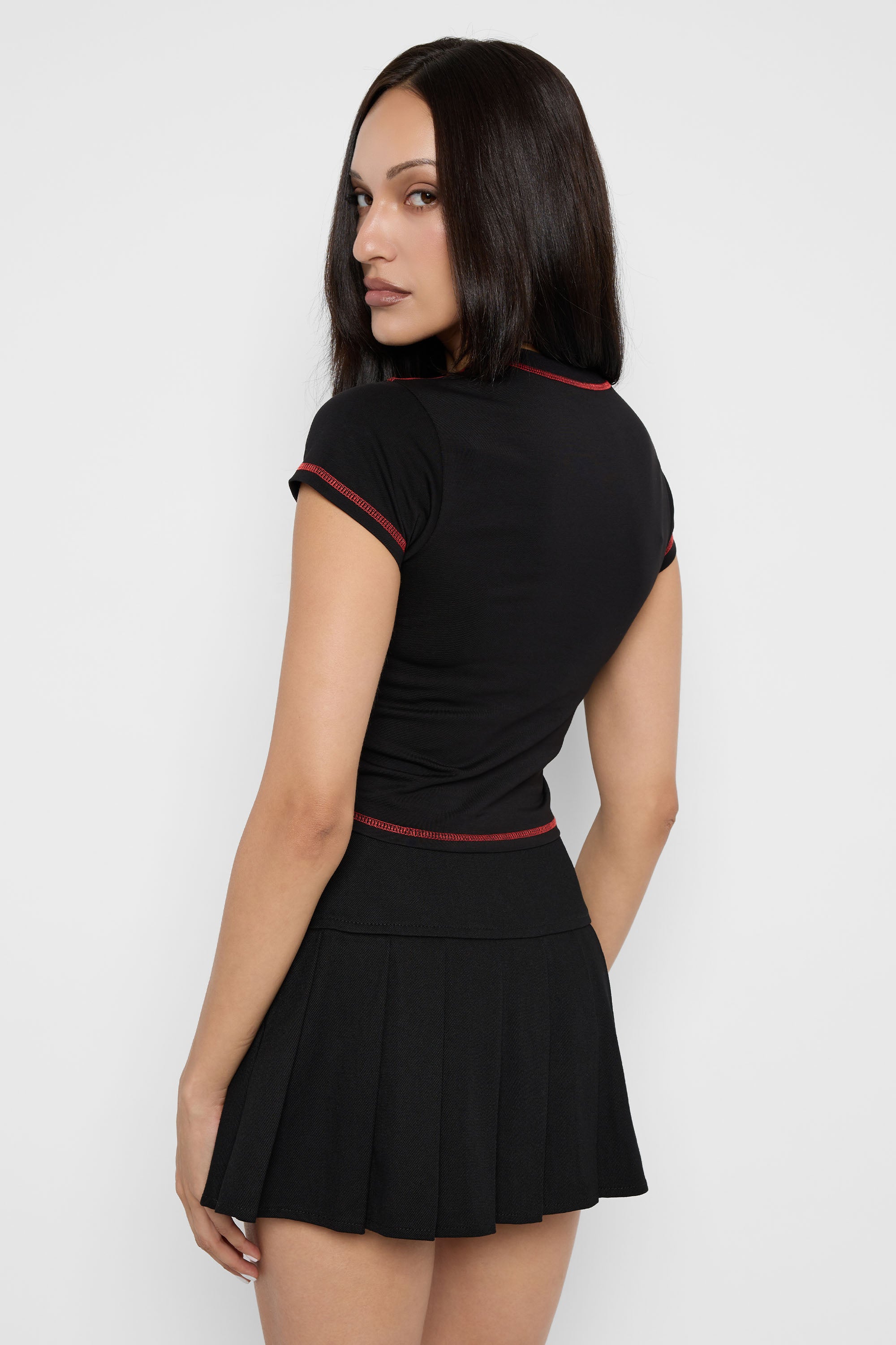Heksa Cropped Baby Tee