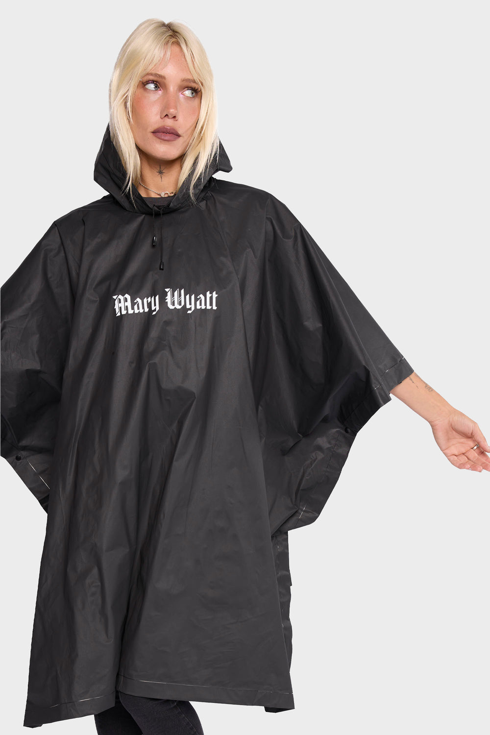 Poncho AT